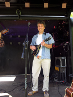 crawleyfolkfest-2014-2-tn.jpg